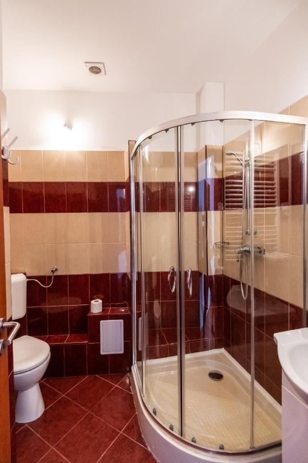 Fenyes Vinorium Bed & Breakfast Sopron Luaran gambar