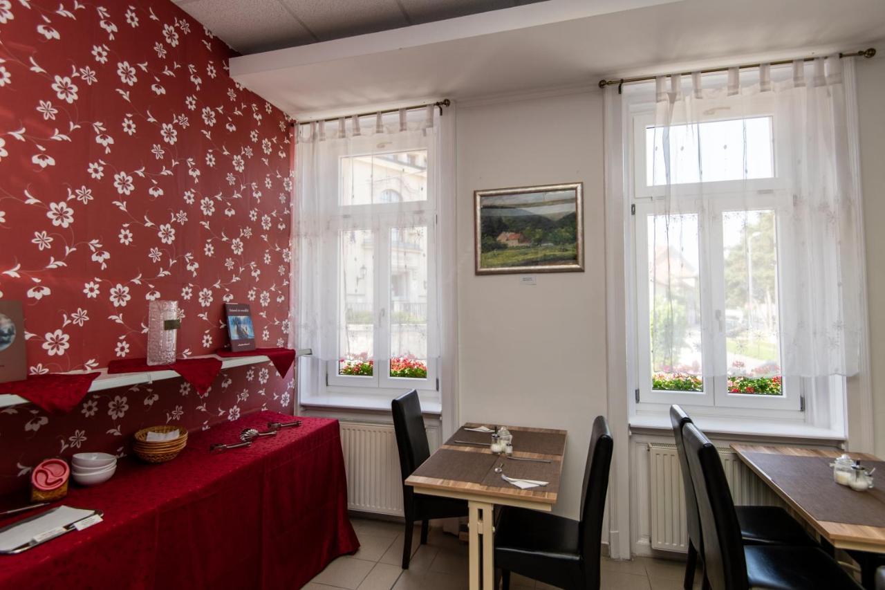 Fenyes Vinorium Bed & Breakfast Sopron Luaran gambar