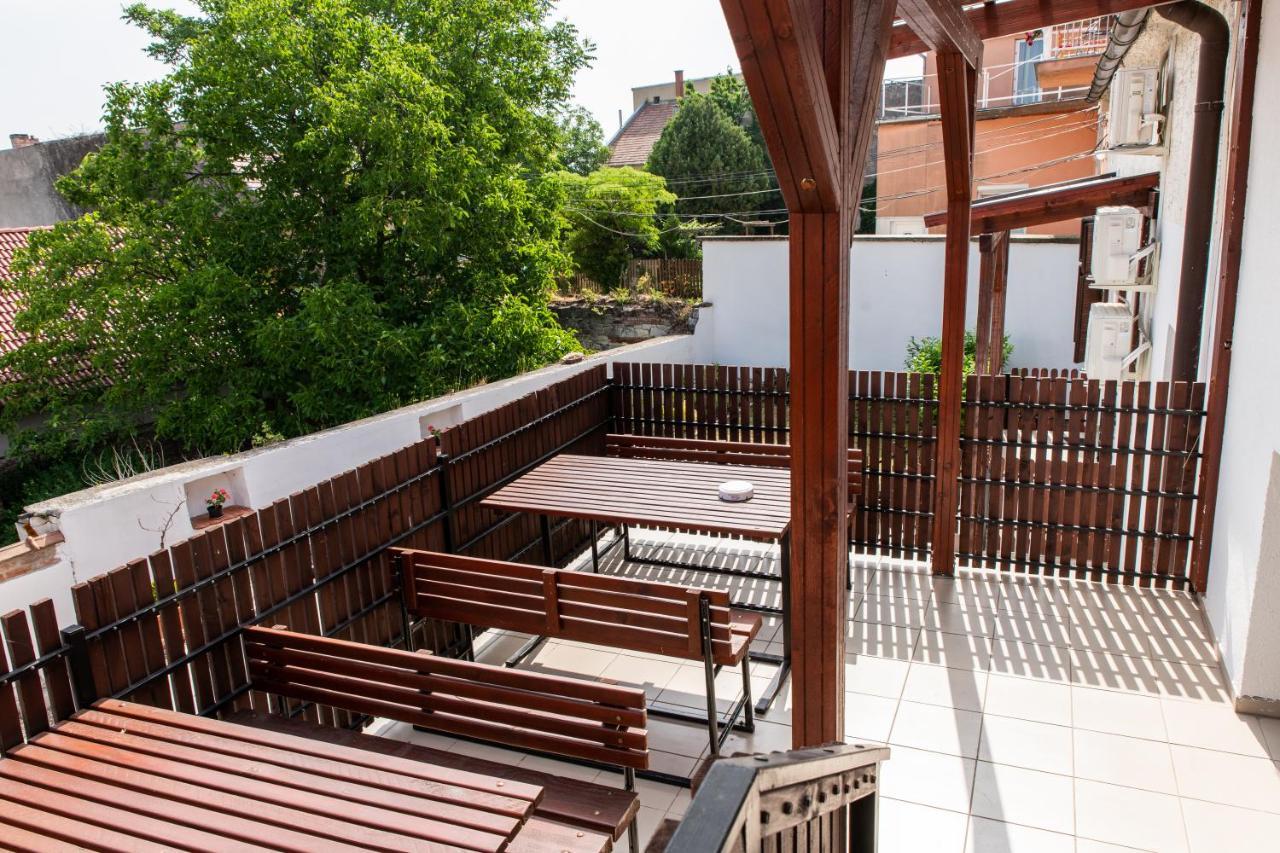 Fenyes Vinorium Bed & Breakfast Sopron Luaran gambar