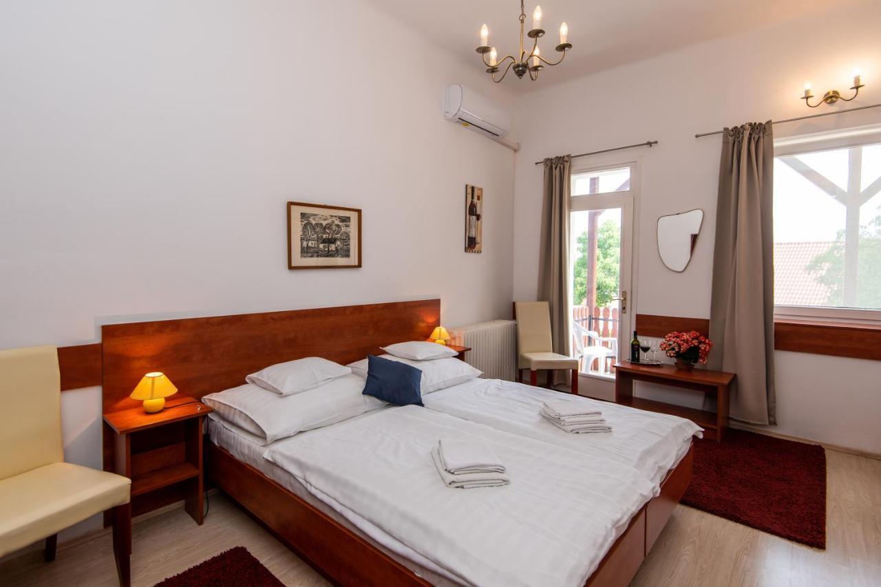 Fenyes Vinorium Bed & Breakfast Sopron Luaran gambar