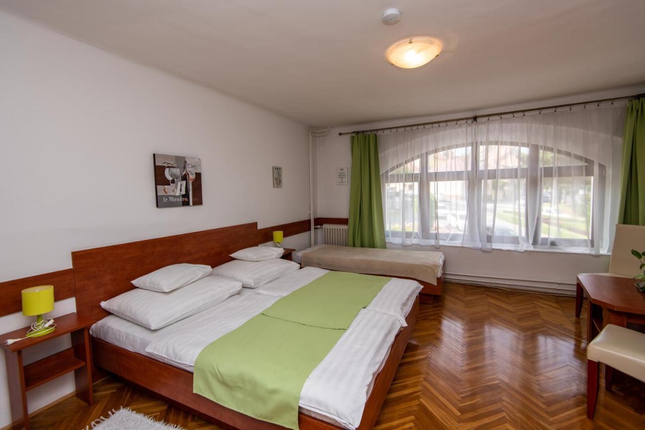 Fenyes Vinorium Bed & Breakfast Sopron Luaran gambar